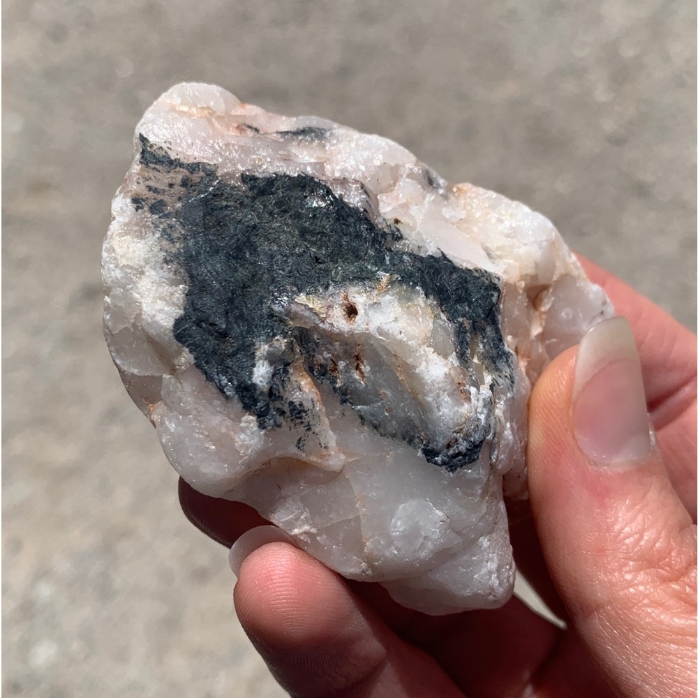 Quartz w/Hornblende • Arizona Specimens • Arizona Rocks